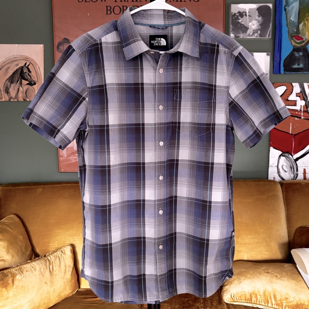 NORTH FACE: Blue and Grey Short Sleeve Button Down
